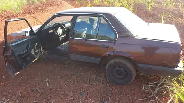 Carro roubado em Campinas é encontrado na Estrada do Barrocão 1 WhatsApp Image 2022 08 22 at 20.04.09