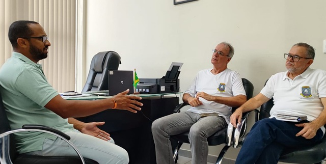 Presidente da Câmara, Kifú recebe conselho de segurança de Santa Bárbara 1 kifu-conselho-seguranca