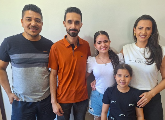 Vereador homenageia jovem barbarense que passou em 1º lugar na ETEC 1 vereador-etec-jobem-barbarense