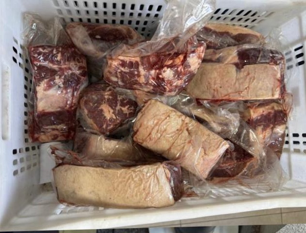 Comerciante detido em Americana por carregar carne sem refrigeração 1 comerciante-carne