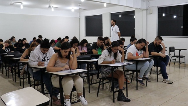 Com vagas limitadas, FAM abre Vestibular de Inverno 2025 1 faculdade-americana-fam-cursos