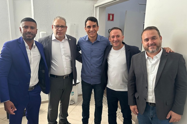 Léo da Padaria e Lucas Leoncine na 1ª reunião do Parlamento Metropolitano da RMC 1 leo-lucas-parlamento-rmc