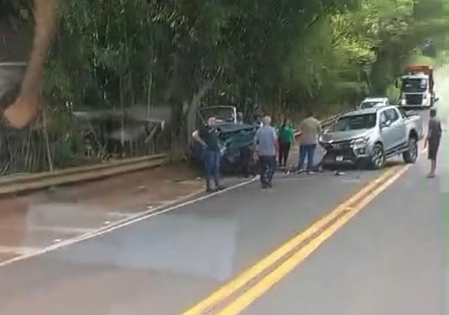Após acidente fatal, vereadores cobram DER por melhorias na SP-306 1 vereadores-der-sp-306