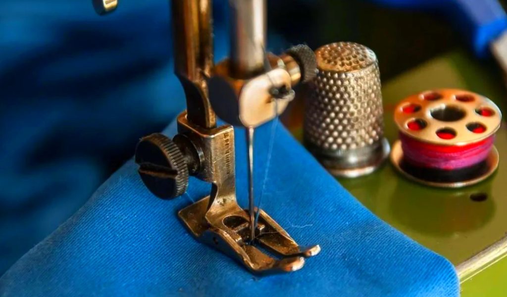 Inscrições para curso gratuito de Costura Industrial começam nesta terça-feira 1 Inscrições para curso gratuito de Costura Industrial começam nesta terça-feira