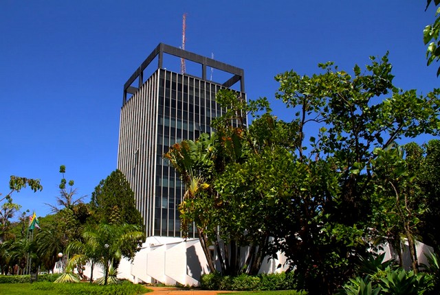 Prefeitura de S. Bárbara convoca 23 profissionais aprovados em concurso público 1 Prefeitura de S. Bárbara convoca 23 profissionais aprovados em concurso público