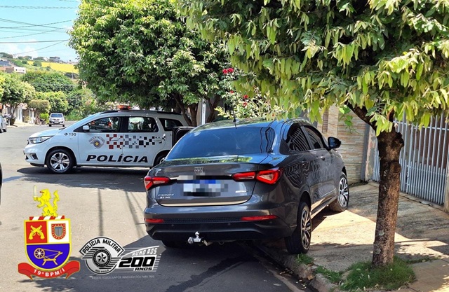 Bateu o carro furtado fugindo da polícia e foi em cana em Santa Bárbara 1 carro-furtado-santa-barbara
