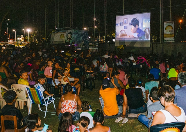 Cinema gratuito com pipoca para crianças em Santa Bárbara acontece na terça, dia 1º 1 cinema solar santa rita 03 imprensa