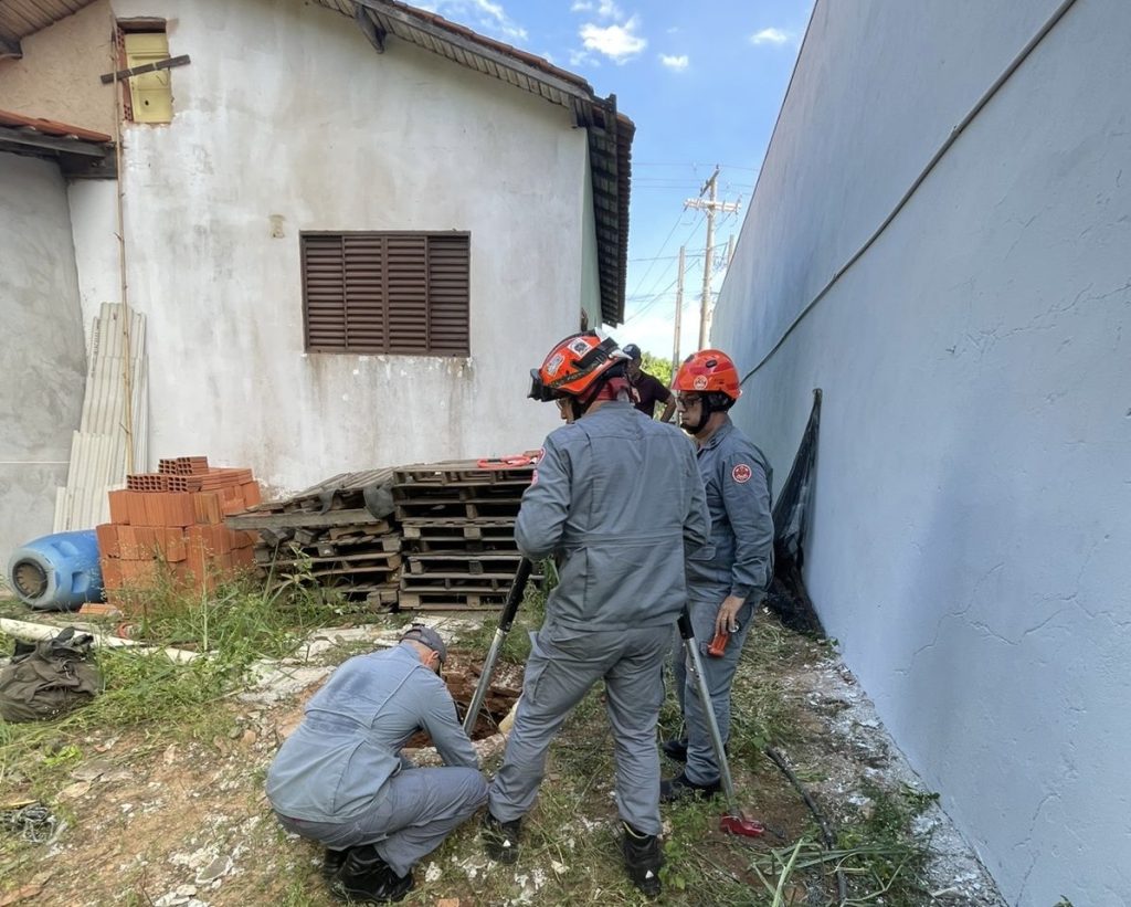 Homem quebra as pernas ao cair em poço em Americana 1 f070e42e 40d3 47c3 a3f8 956272258a13