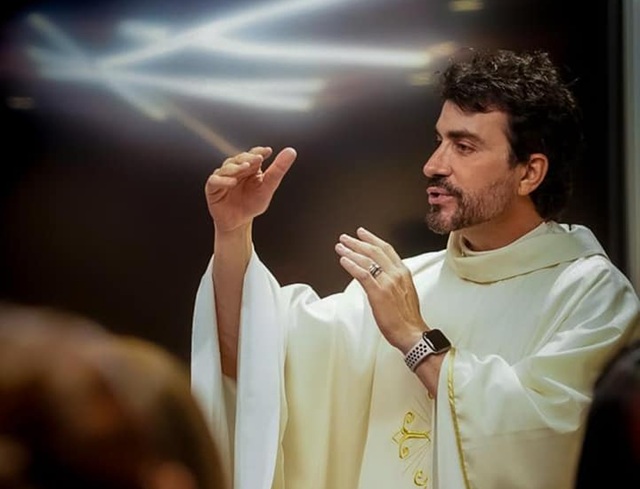 Padre Fábio de Melo estará na Casa de Maria, em Santa Bárbara, em maio 1 fabio de melo santa barbara