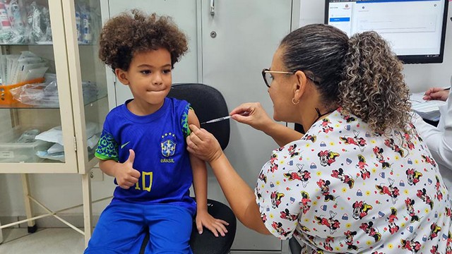 Americana amplia vacinação de crianças e adolescentes com ações nas escolas municipais 1 Americana amplia vacinação de crianças e adolescentes com ações nas escolas municipais