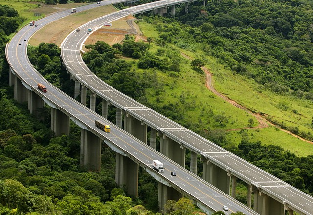 Rodovias de SP devem receber cerca de 5 milhões de veículos no feriado prolongado