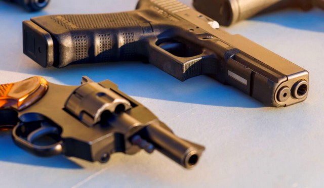 Thiago Brochi propõe bônus a guardas por apreensão de armas ilegais