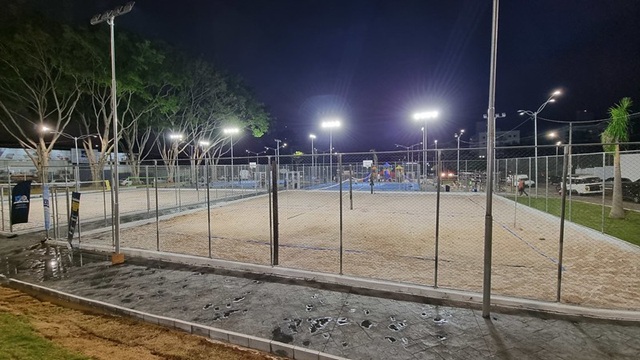 Com 4 quadras de areia, Chico inaugura nova praça de esportes na região do Portal 1 quadra-esportes-portal