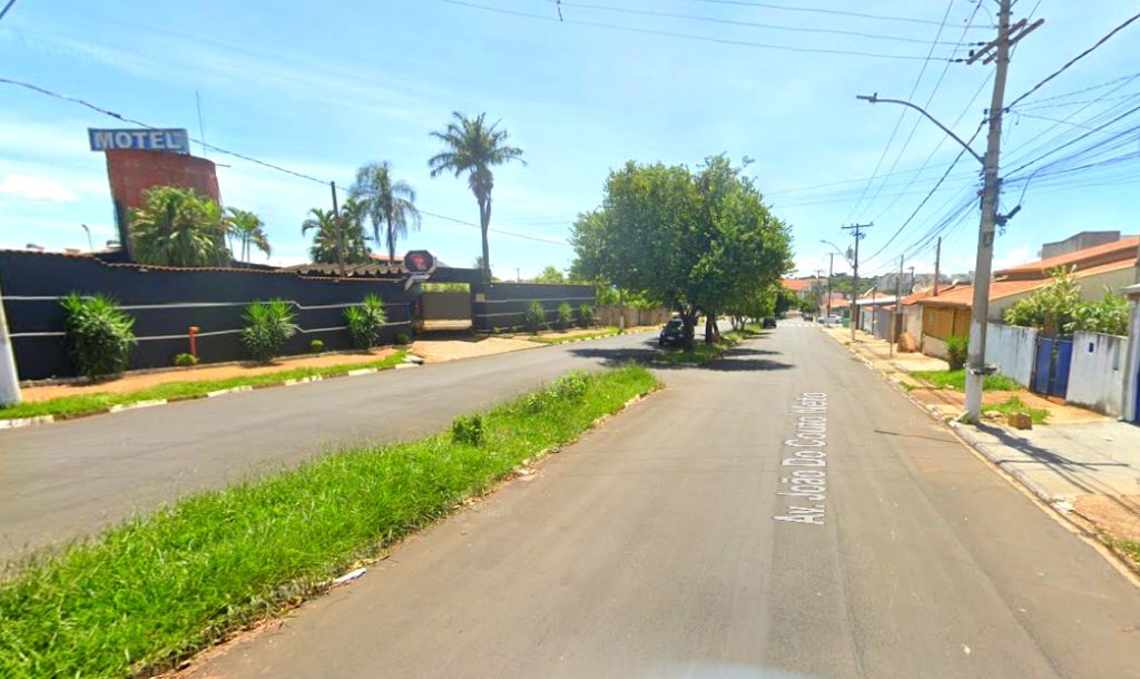 Ladrão é preso após furtar mulher e se esconder em motel de Sumaré
