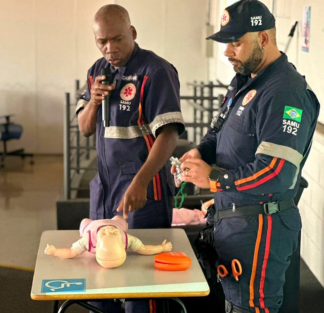 Profissionais de Educação Infantil de Sumaré recebem treinamento em primeiros socorros 2 Profissionais de Educação Infantil de Sumaré recebem treinamento em primeiros socorros