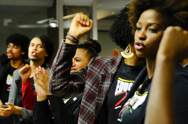 Senado aprova cota de 30% em concursos para negros e indígenas 1 Senado aprova cota de 30% em concursos para negros e indígenas
