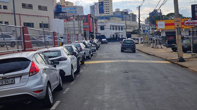 Trecho da Rua Anhanguera será interditado na terça-feira