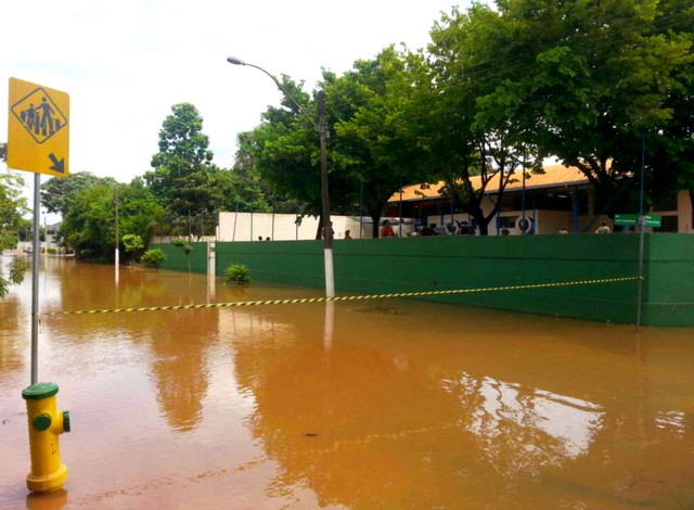 Vereadora barbarense cobra ações contra enchentes no Jardim Conceição 1 Vereadora barbarense cobra ações contra enchentes no Jardim Conceição