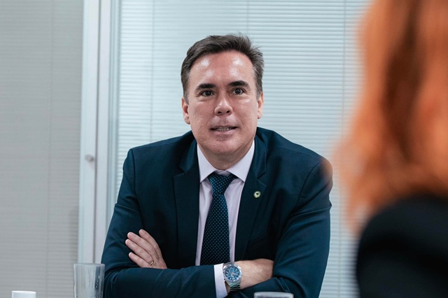 denis-andia