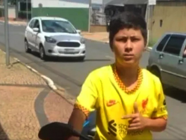 Adolescente morre após pegar ‘rabeira’ e ser atropelado em Sumaré 1 Adolescente morre após pegar ‘rabeira’ e ser atropelado em Sumaré