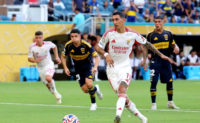 Flamengo vence na estreia e lidera grupo no Mundial de Clubes 1 Flamengo vence na estreia e lidera grupo no Mundial de Clubes