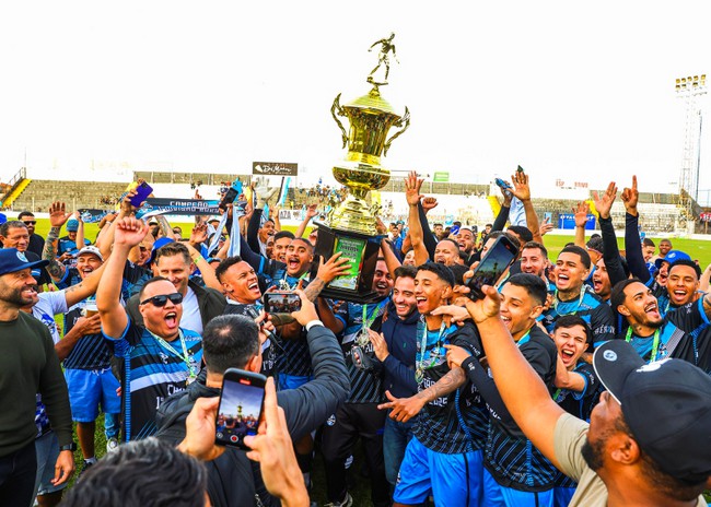Grêmio Orquídeas vence nos pênaltis e conquista o título da 1ª Divisão do Amador 2 Grêmio Orquídeas vence nos pênaltis e conquista o título da 1ª Divisão do Amador 2