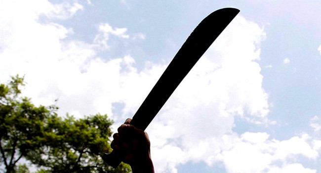 Homem é preso por tentativa de homicídio com facão em praça de Nova Odessa 1 Homem é preso por tentativa de homicídio com facão em praça de Nova Odessa
