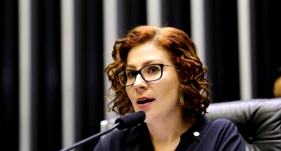 Alexandre de Moraes decreta prisão de Carla Zambelli 1 Alexandre de Moraes decreta prisão de Carla Zambelli
