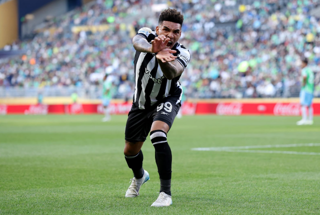 Palmeiras empata na estreia e Botafogo vence com sufoco no Mundial 3 Palmeiras empata na estreia e Botafogo vence com sufoco no Mundial