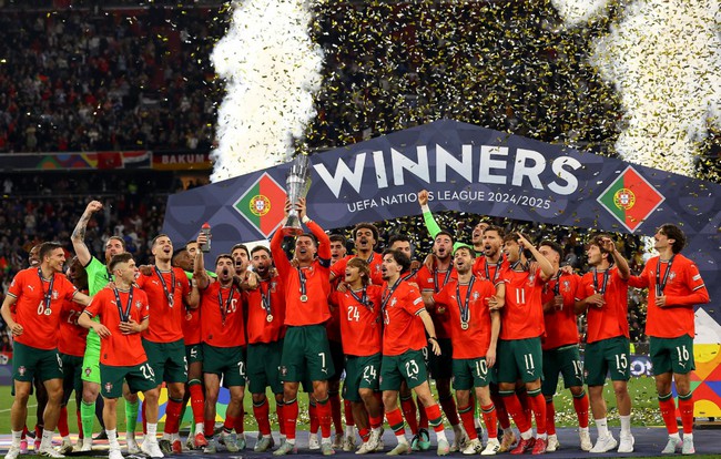 Portugal vence Espanha nos pênaltis e é bicampeã da Liga das Nações 3 Portugal vence Espanha nos pênaltis e é bicampeã da Liga das Nações