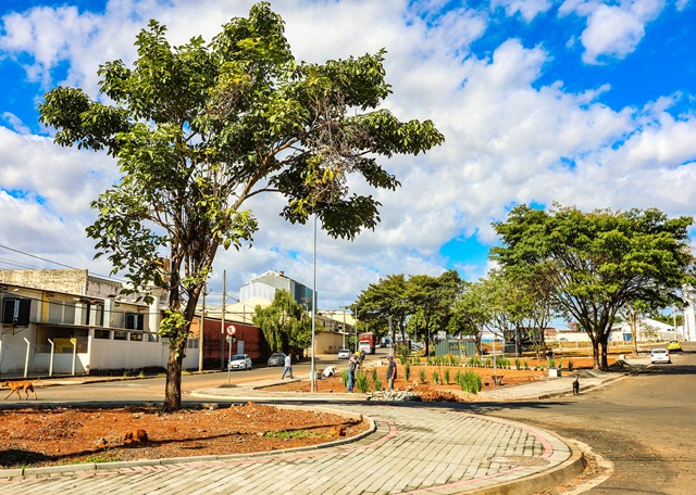 Nova Área de Bem-Estar e Lazer do São Fernando recebe paisagismo 1 Praça do São Fernando 05