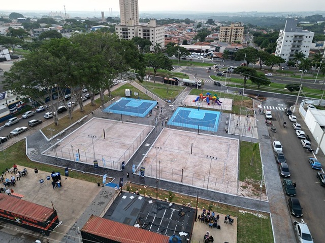 Governo Chico revitaliza / constrói mais espaços nos bairros do que na região central 2 bairros-perifericos-governo-chico-1