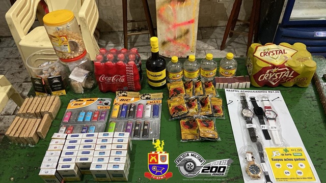 Ladrões presos ao tentar arrombar bar em Santa Bárbara D'Oeste 1 bar-santa-barbara-preso