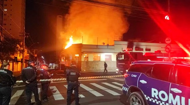 Incêndio atinge Mercadão de Piracicaba e destrói ao menos 20 boxes 1 Incêndio atinge Mercadão de Piracicaba e destrói ao menos 20 boxes