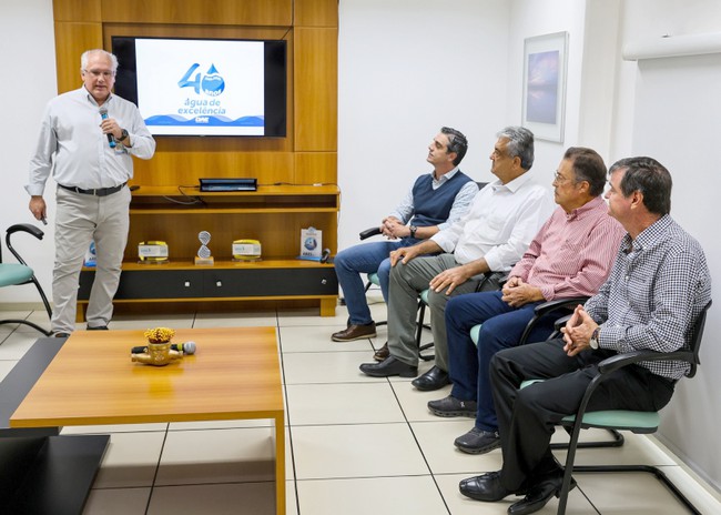 DAE celebra 40 anos com selo que destaca excelência da água 1 DAE celebra 40 anos com selo que destaca excelência da água