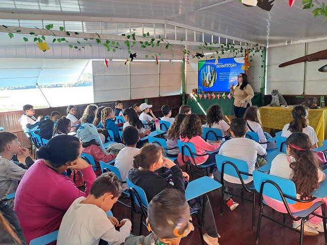 Mais de 2,8 mil estudantes participaram de ação do DAE em 2025 1 Mais de 2,8 mil estudantes participaram de ação do DAE em 2025