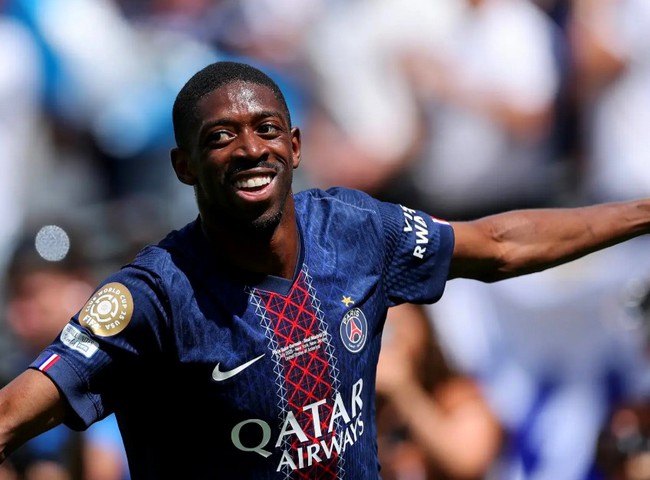 PSG goleia o Real Madrid e vai à final do Mundial contra o Chelsea 1 PSG goleia o Real Madrid e vai à final contra o Chelsea