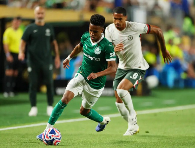 Palmeiras perde por 2 a 1 para o Chelsea e está fora do Mundial 2 Palmeiras perde por 2 a 1 para o Chelsea e está fora do Mundial