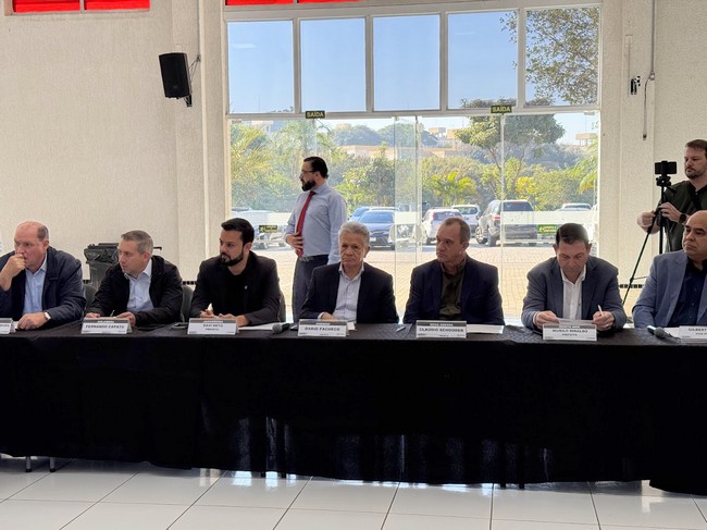 Prefeito de Nova Odessa participa de reunião sobre novo hospital regional 3 Prefeito de Nova Odessa participa de reunião sobre novo hospital regional