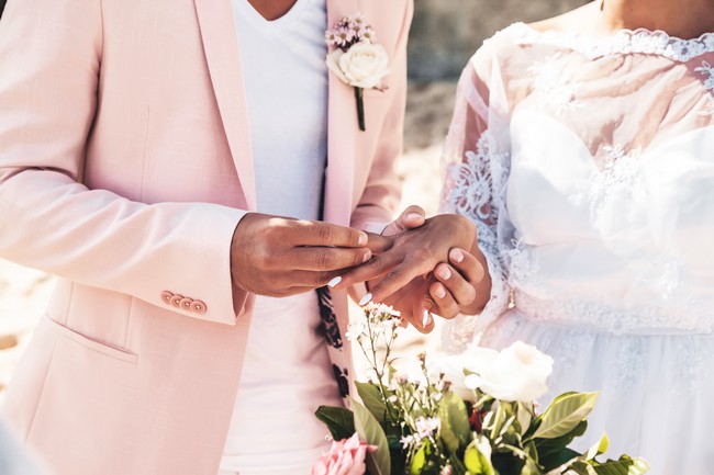 Projeto propõe casamento civil comunitário gratuito em Santa Bárbara
