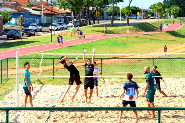 Vereador propõe vagas em 45 graus perto do Parque das Paineiras