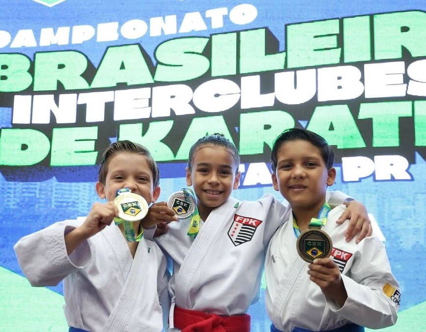 Atletas do Instituto Jr Dias conquistam ouro, prata e bronze em etapa do Campeonato Brasileiro de Karatê 1 instituto-jr-dias-karate