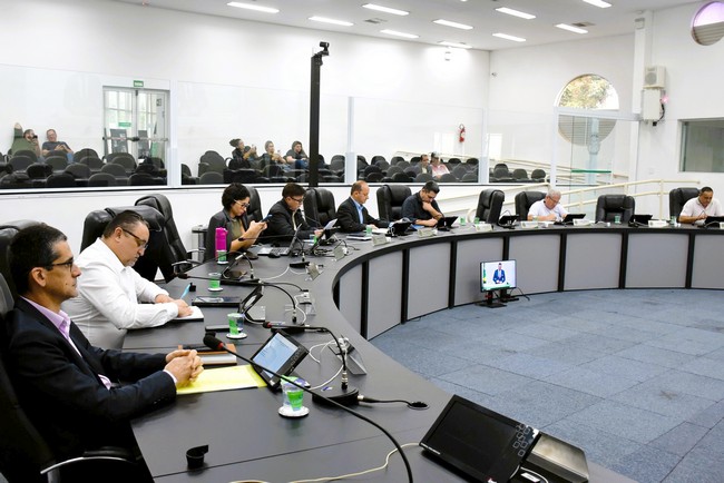 Câmara de Santa Bárbara aprova 17 moções e novos projetos 3 Câmara de Santa Bárbara aprova 17 moções e novos projetos