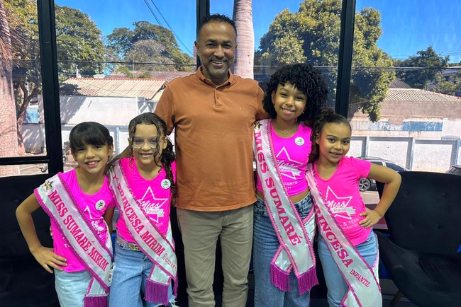 Misses mirins de Sumaré visitam Câmara e se preparam para estadual