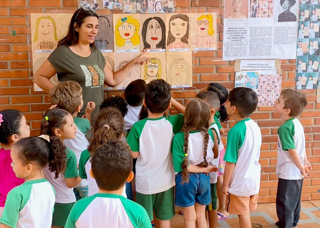 Projeto de professora de Santa Bárbara é destaque nacional em arte 1 Projeto de professora de Santa Bárbara é destaque nacional em arte