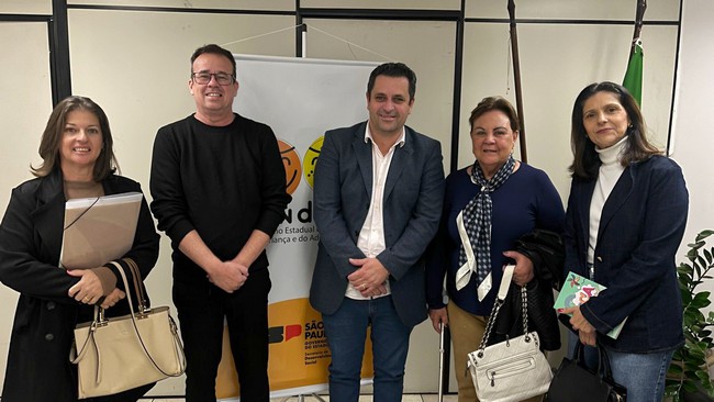 Vereador Celso Ávila articula verba estadual para fortalecer Creche do SOS