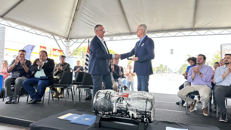 Americana celebra 150 anos com solenidade e instalação de cápsula do tempo 1 capsula-americana