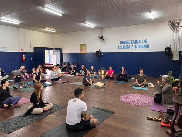 CCL recebe festival gratuito de yoga para todos os níveis no sábado 1 yoga ccl (3)