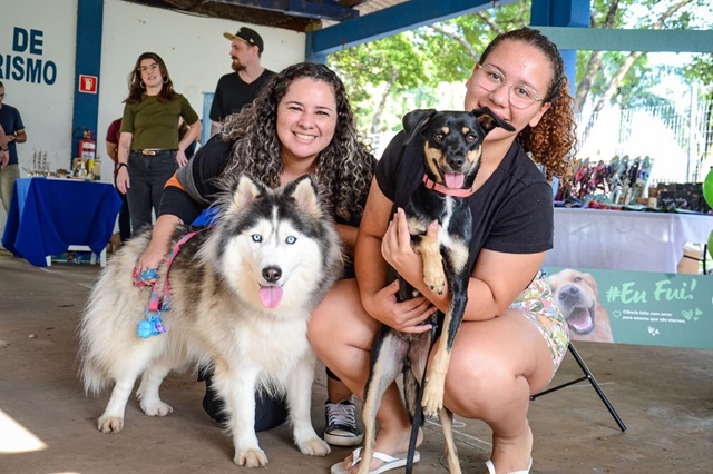 Com veterinários e serviços gratuitos, Feira Pet acontece neste domingo no CCL 1 12ª edição da Feira Pet de Americana - crédito Revista Faro Fino (1)