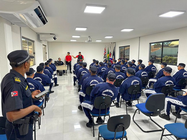Americana apresenta 37 novos guardas municipais e reforça segurança 3 Americana apresenta 37 novos guardas municipais e reforça segurança 4